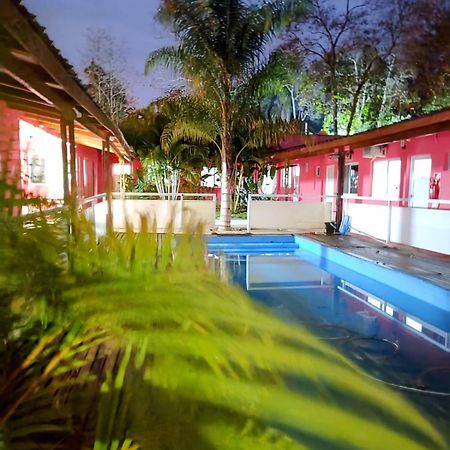 Hotel Complejo Alma Misionera à Puerto Iguazú Extérieur photo