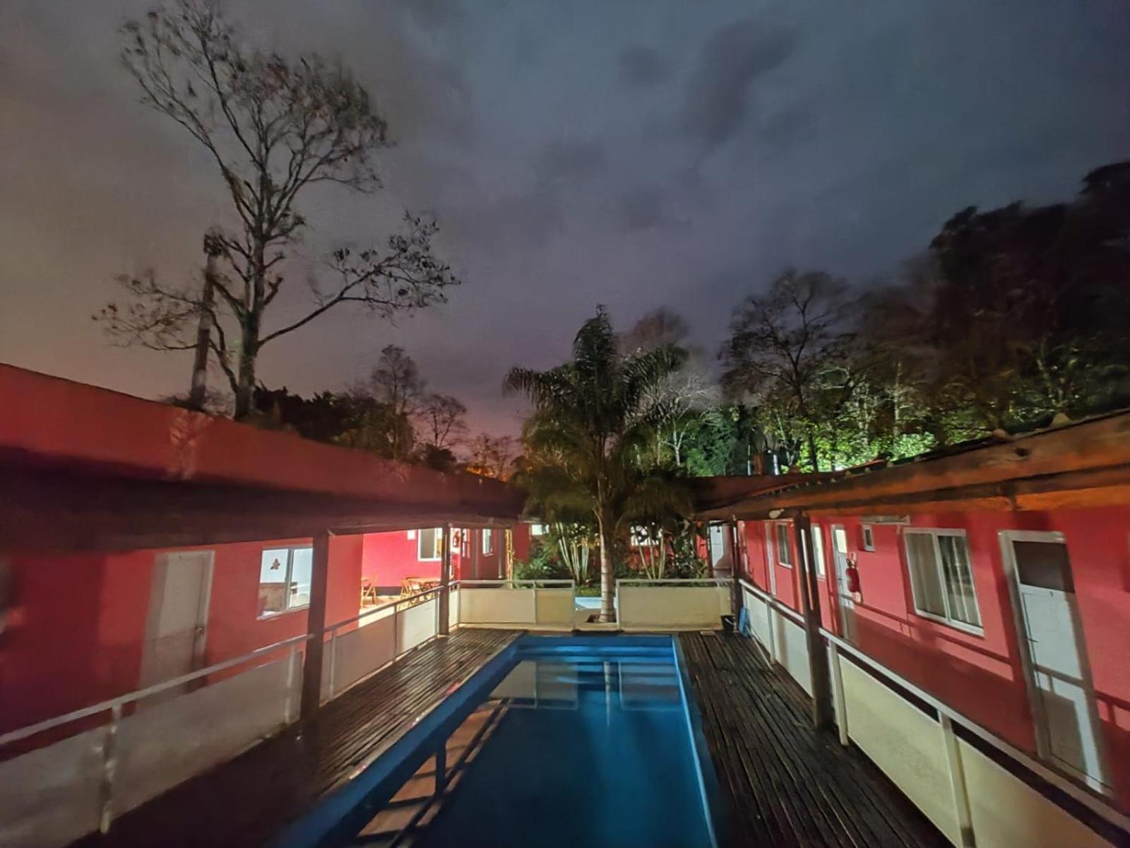 Hotel Complejo Alma Misionera à Puerto Iguazú Extérieur photo